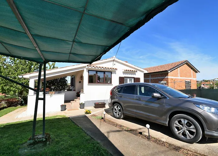 House Angelina Пула